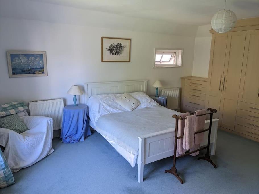 Cliffside Apartment Cowes  Exterior photo