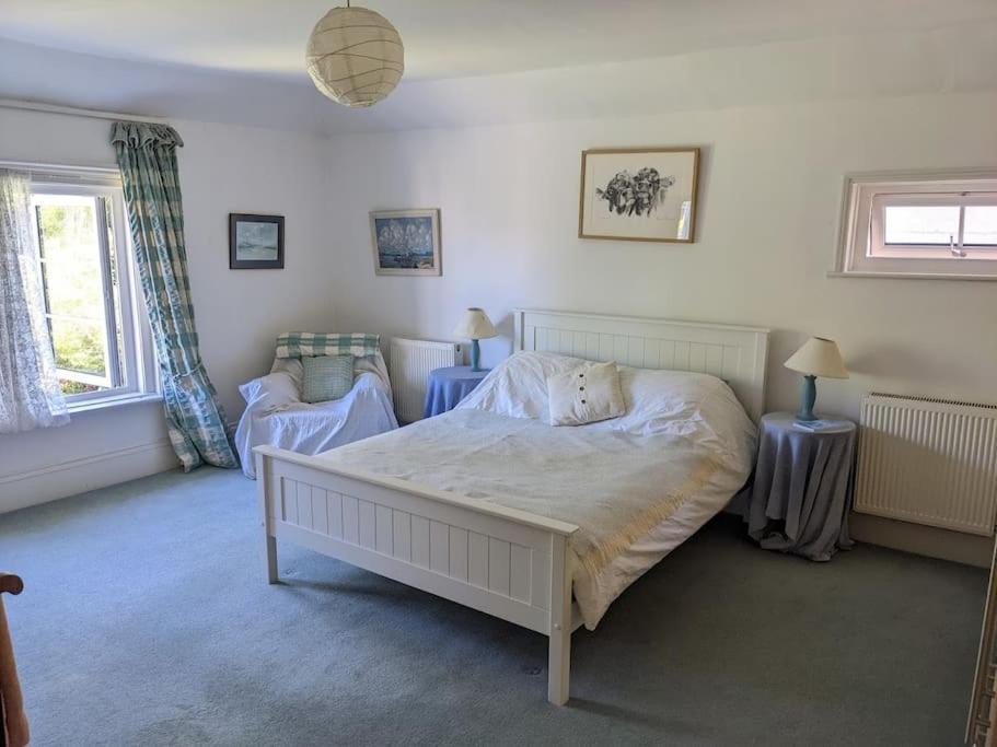 Cliffside Apartment Cowes  Exterior photo